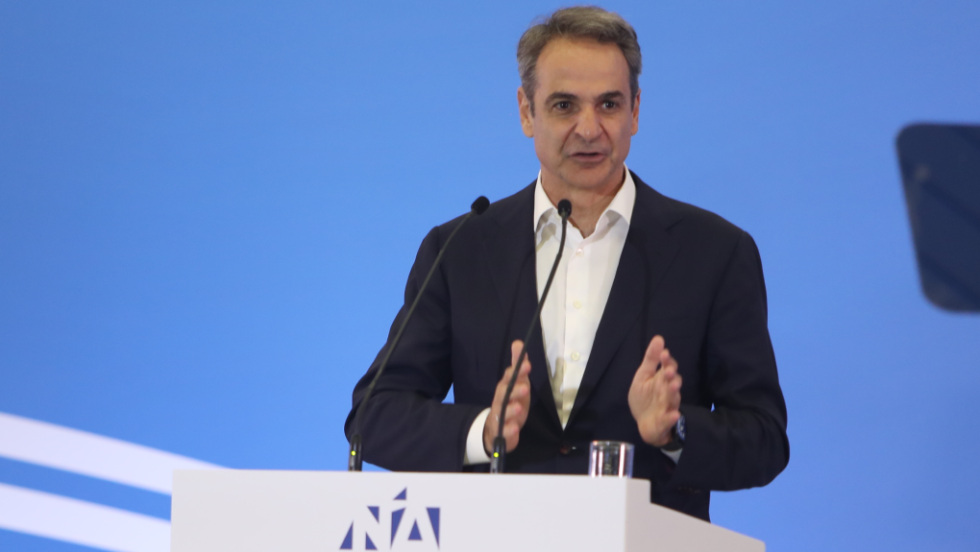 Επίθεση Μητσοτάκη σε ΠΑΣΟΚ: «Πήρε τη σκυτάλη από τον ΣΥΡΙΖΑ με τοξικότητα και σκανδαλολογία»